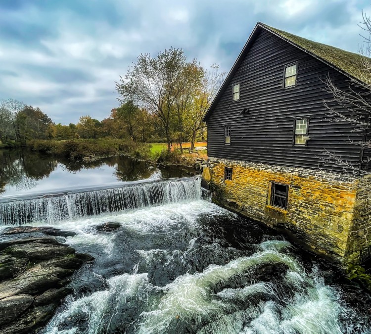 old-mill-park-photo